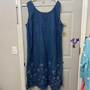 CB Casual Blue Denim Floral Midi Dress